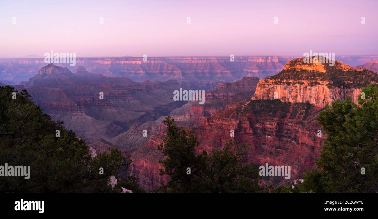 Scene from a viewpoint along the south rim of the Grand Canyon in Arizona USA Stock Photo