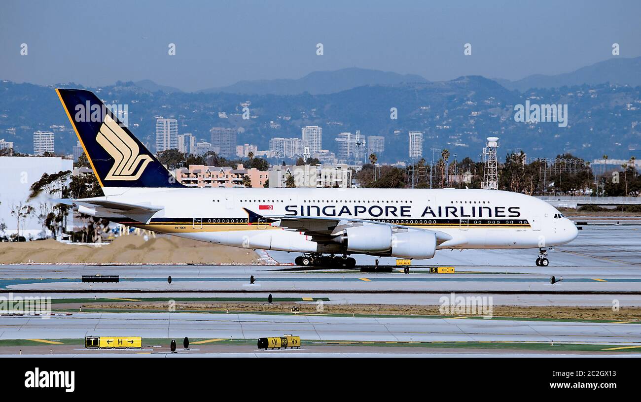 Singapore Airlines Airbus A380 Super Jumbo Jet Taxiing at LAX Stock Photo