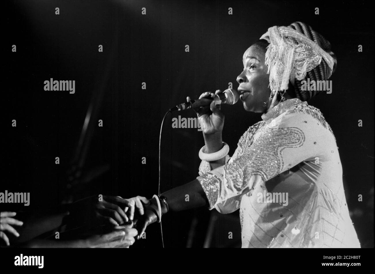 Rita Marley performs in Boston, 1987 Stock Photo