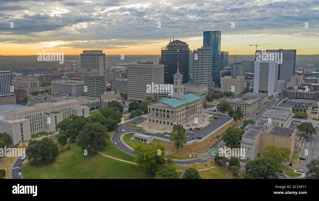 The Tennessee State House sits up  on a hill on the north edge of town in Nashville Stock Photo