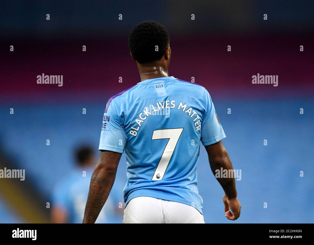 Manchester City's Raheem Sterling with 'Black Lives Matter' on the back of  his shirt during the Premier League match at the Etihad Stadium, Manchester  Stock Photo - Alamy