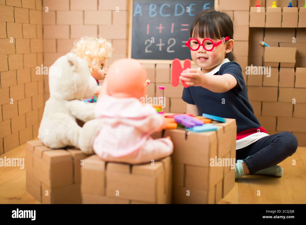 Pretend Play Teacher Hi Res Stock Photography And Images Alamy Pretend Play Teacher Hi Res Stock Photography And Images Alamy