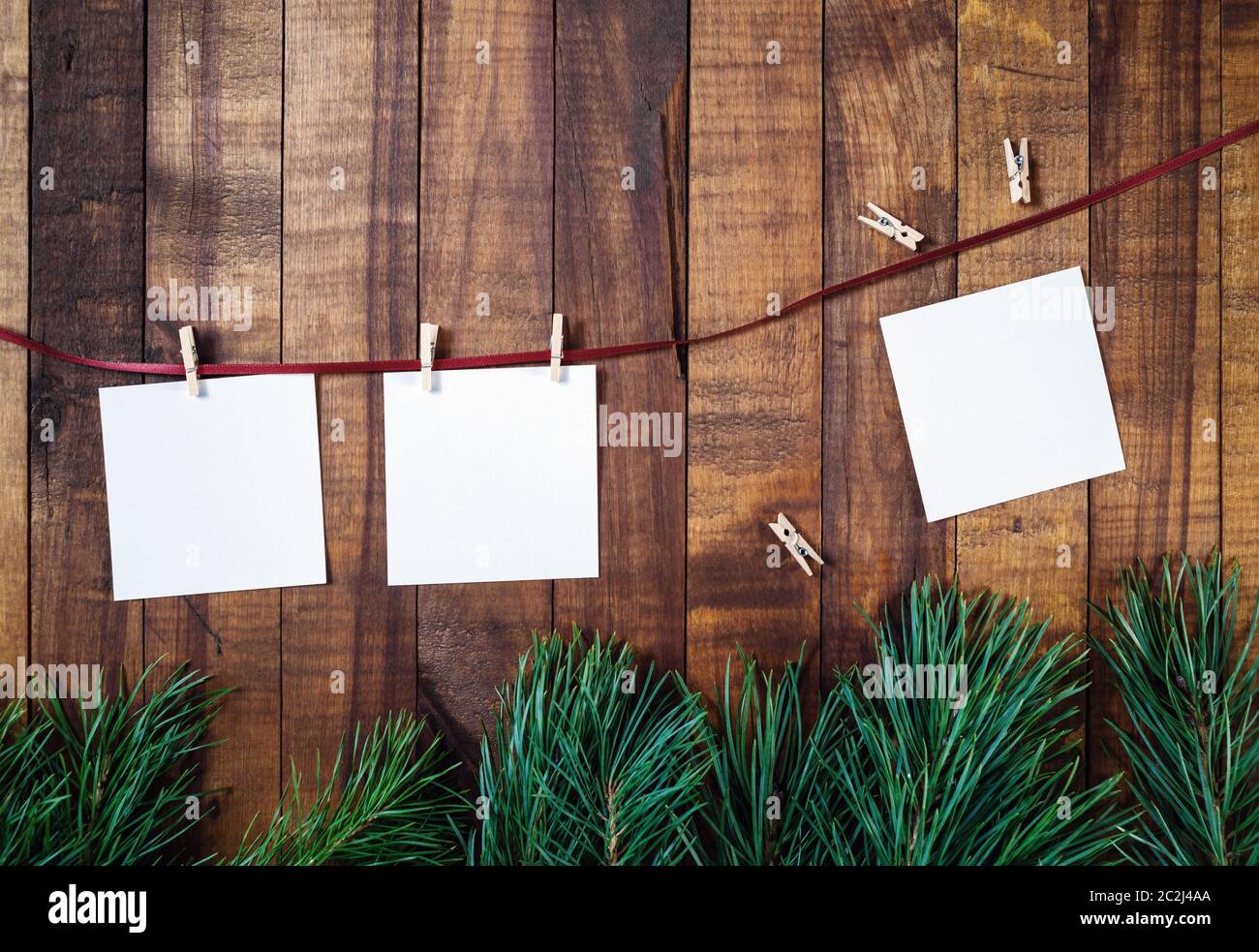 Photos on rope hi-res stock photography and images - Alamy