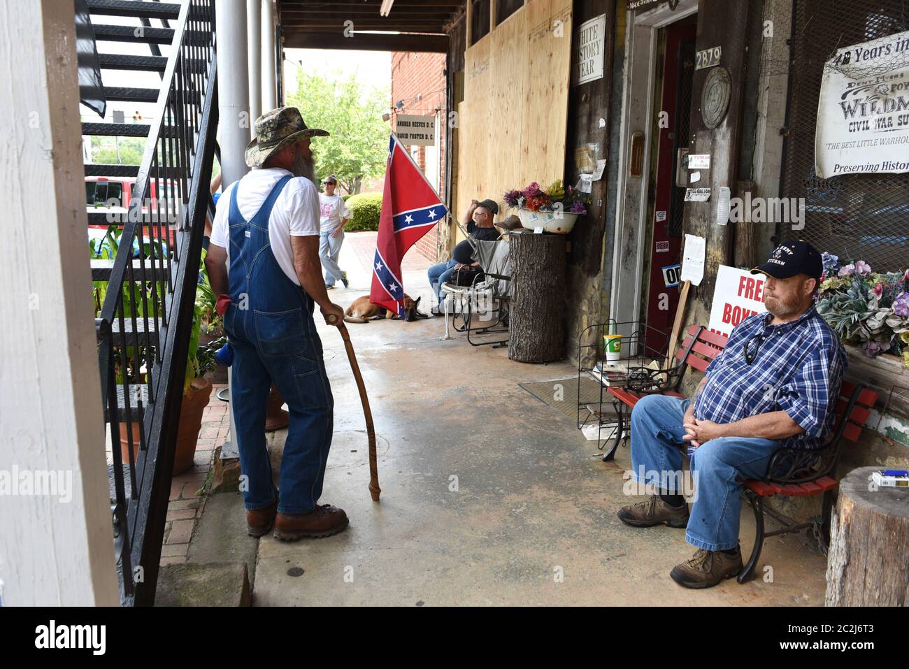 War surplus hires stock photography and images Alamy