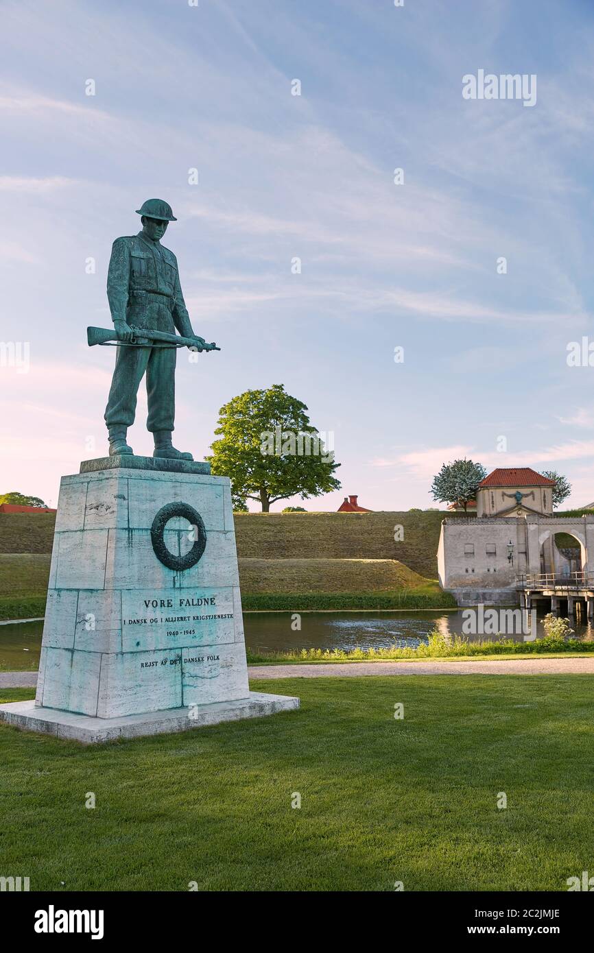 Vore Faldne is a memorial to the fallen Danes in the World War II. Designed by Svend Lindhart Stock Photo
