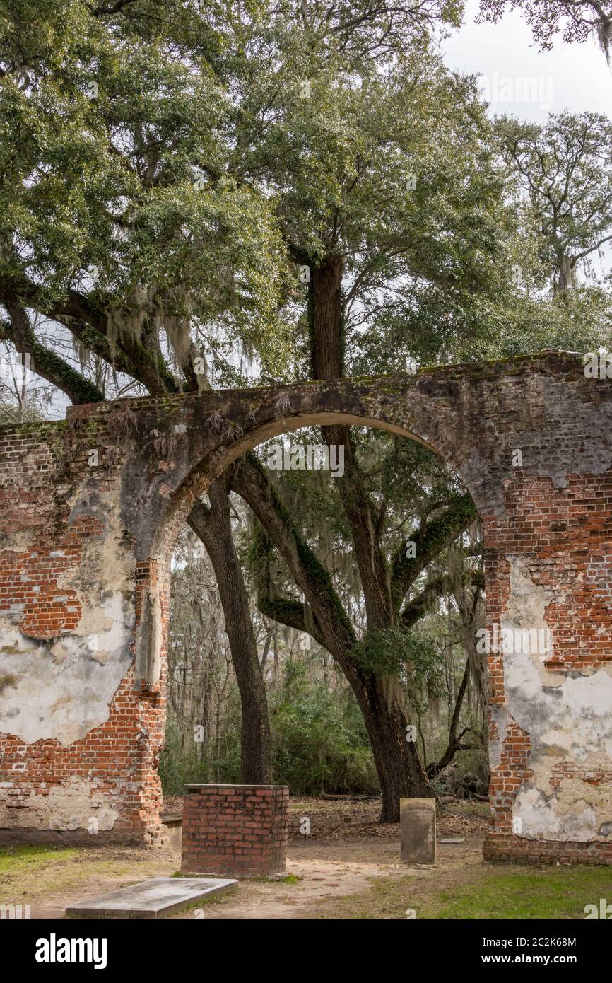 The Old Shelton Church ruins in Yemassee, SC is a mustsee destination