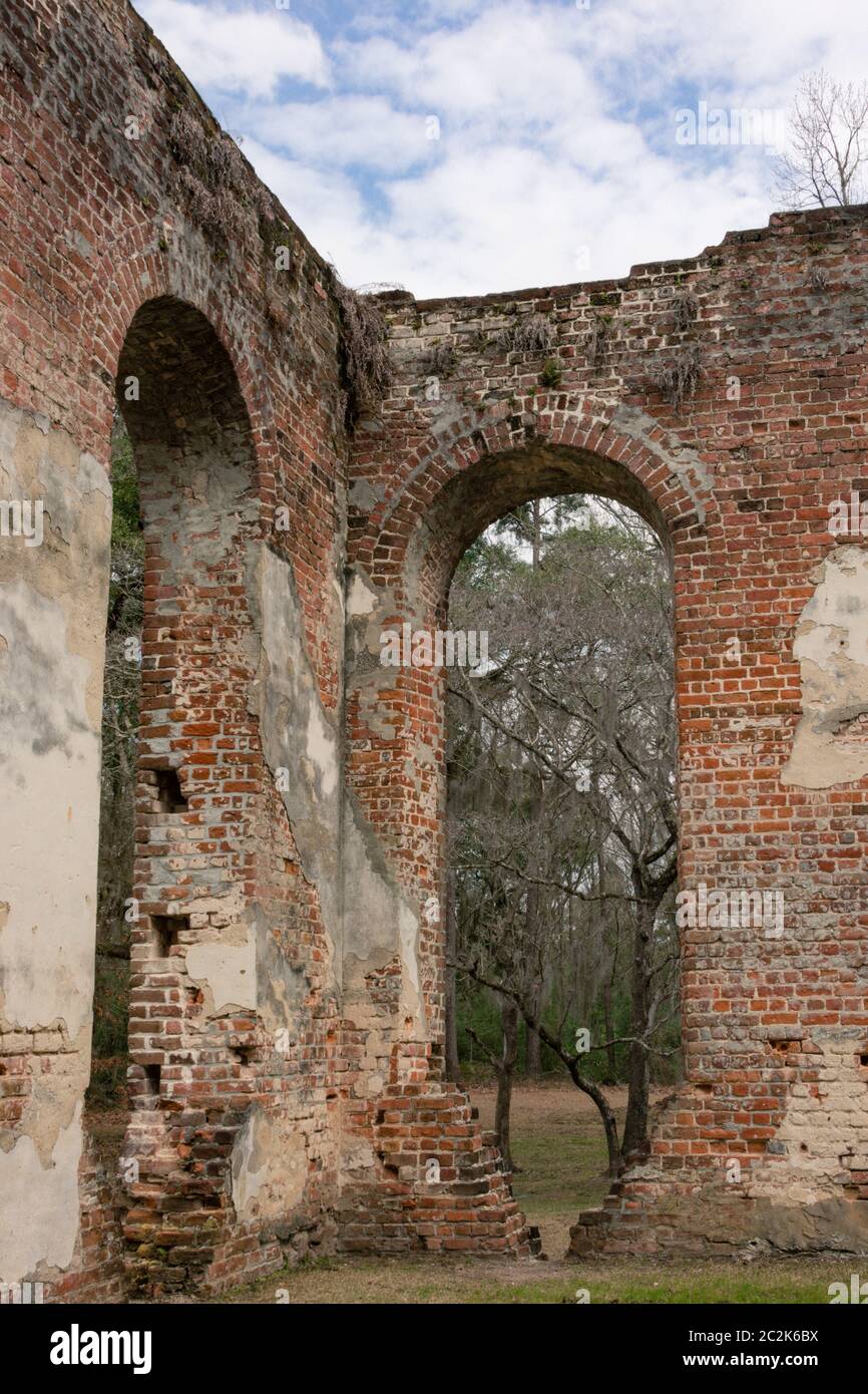 The Old Shelton Church ruins in Yemassee, SC is a mustsee destination