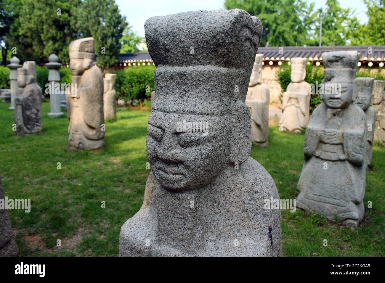 Traditional South Korean statue in Seoul Stock Photo Alamy