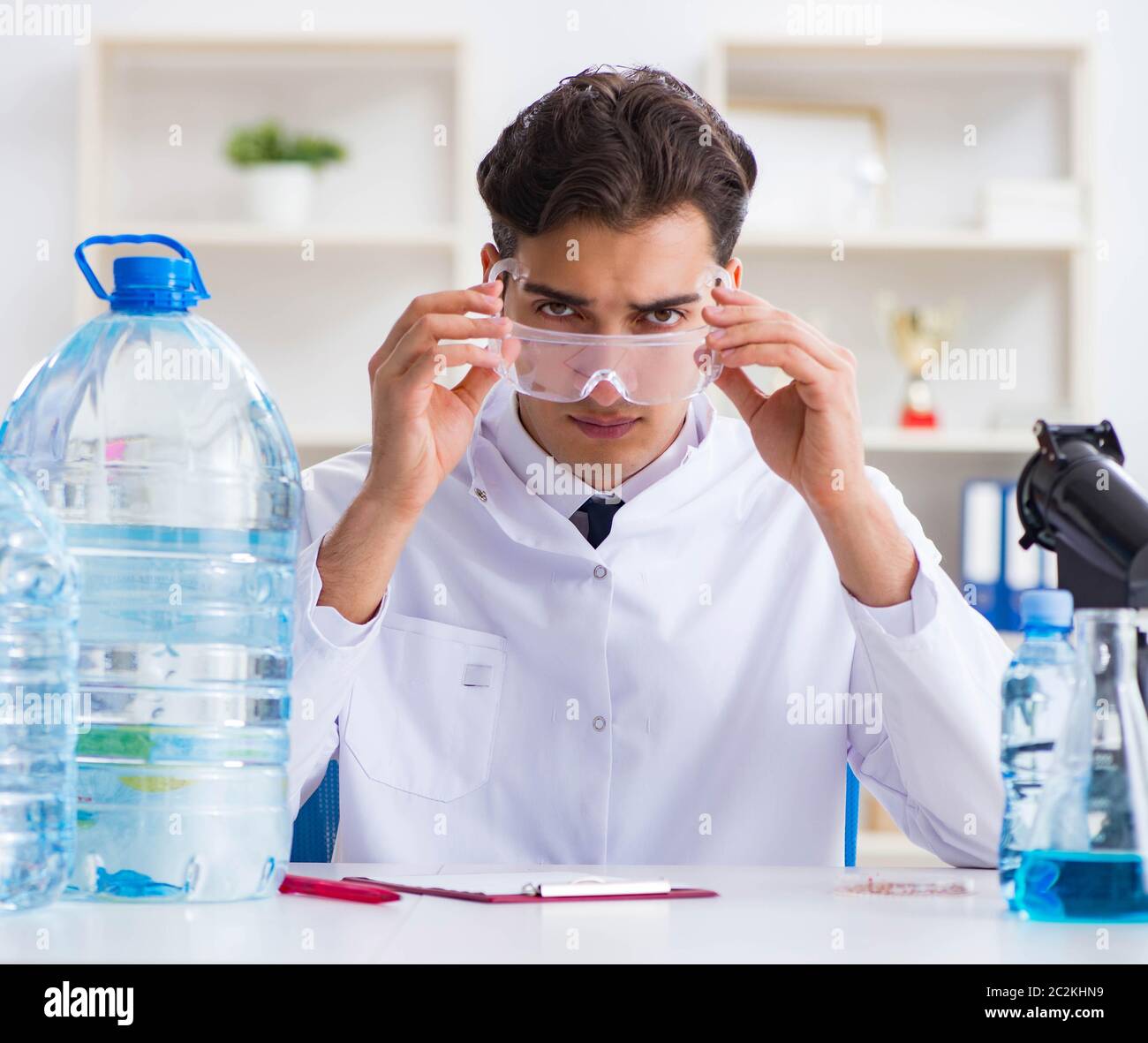 The lab assistant testing water quality Stock Photo Alamy