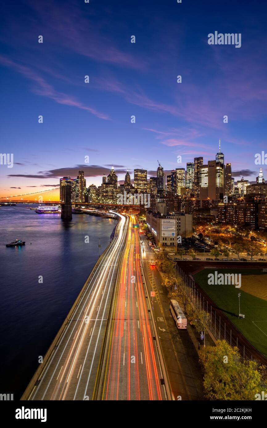 Rush hour traffic on FDR DR east river in Low Manhattan Stock Photo
