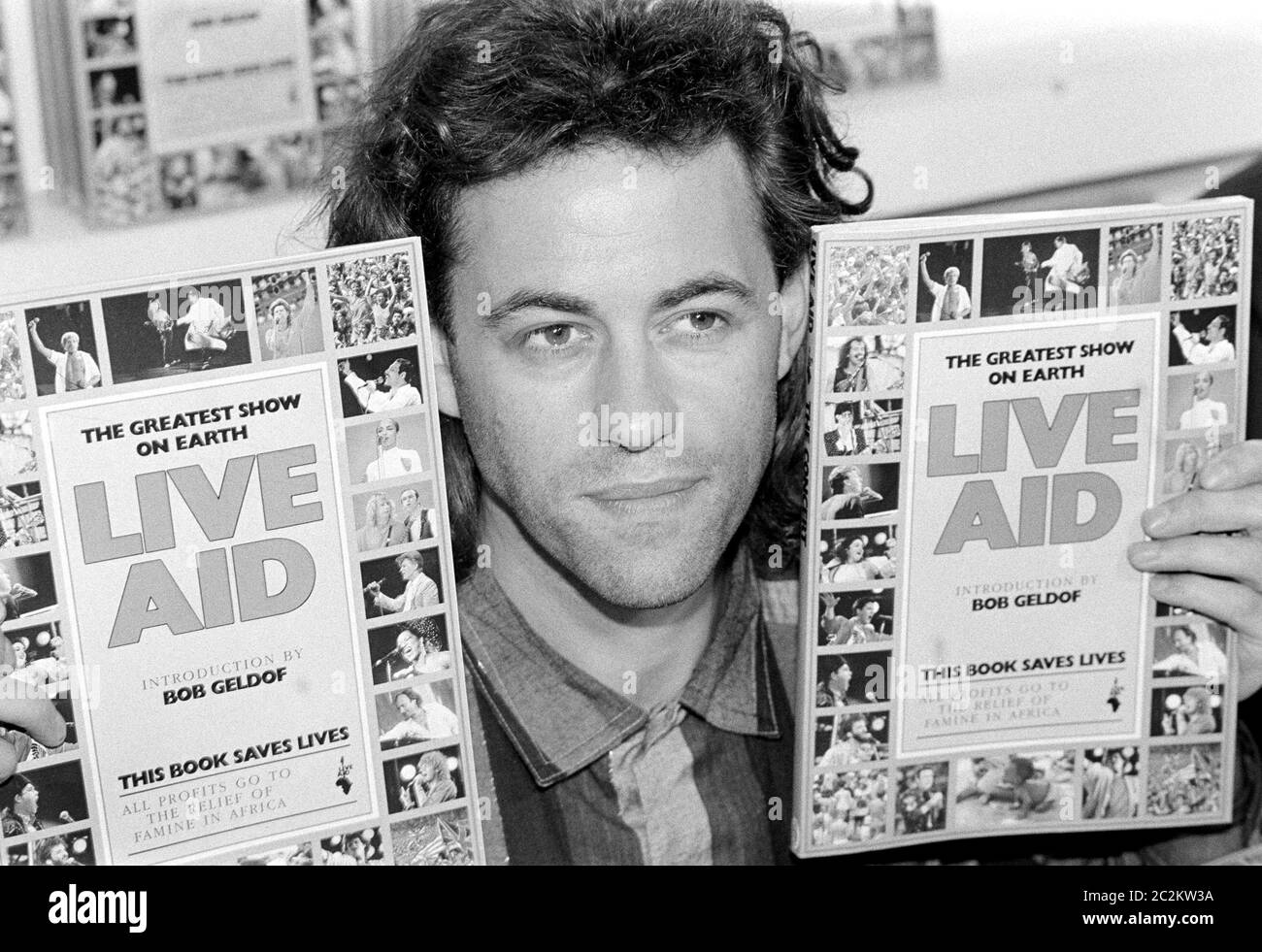 Bob geldof live aid Black and White Stock Photos & Images - Alamy