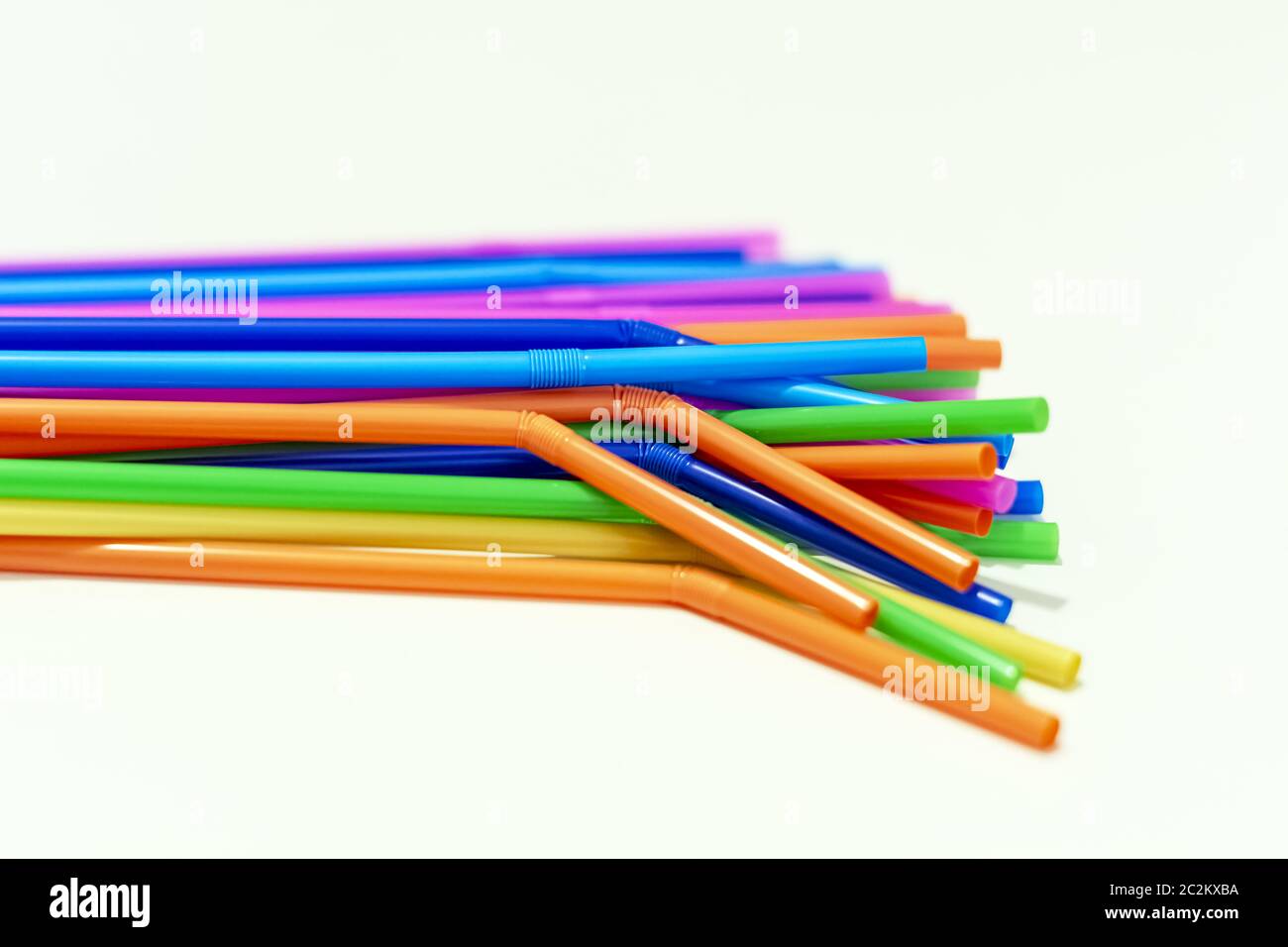 Plastic straws hires stock photography and images Alamy
