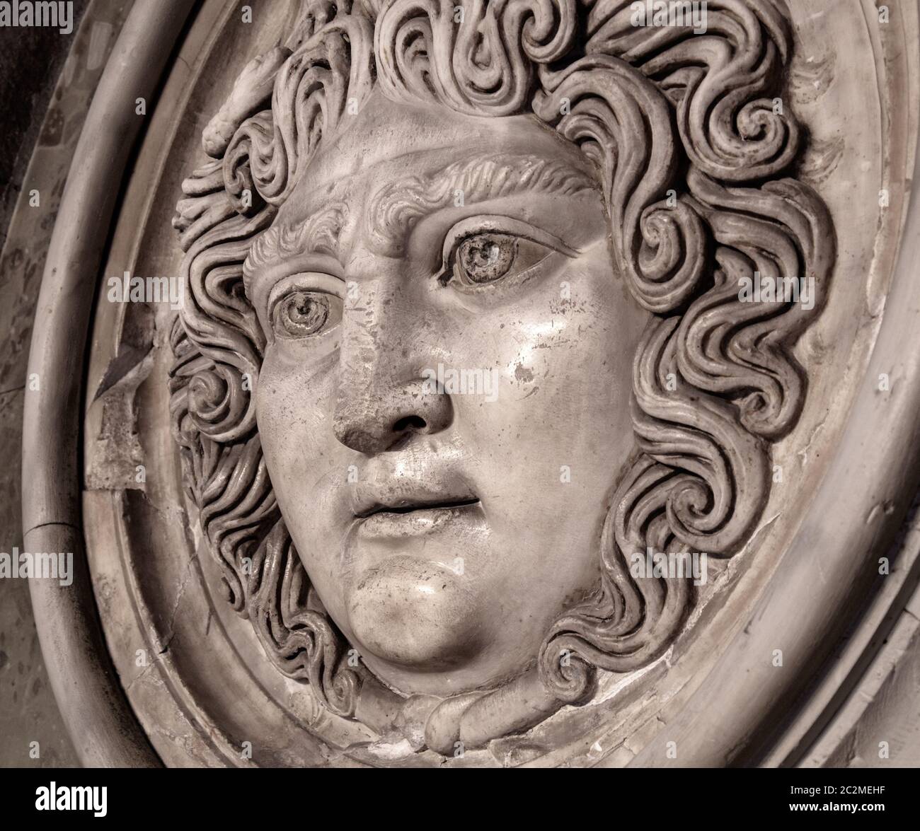 Medusa Gorgon Mask Statue Greek Mythology Monster Marble 