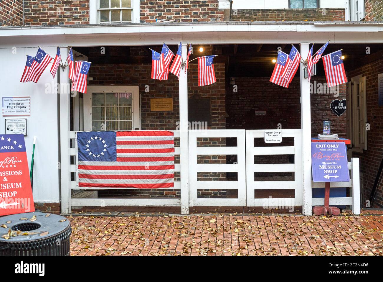 Betsy Ross flag story (debated) photo 2