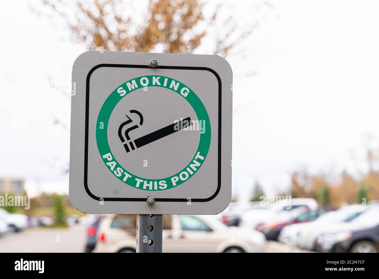 No smoking beyond this point sign to limit smoking Stock Photo Alamy