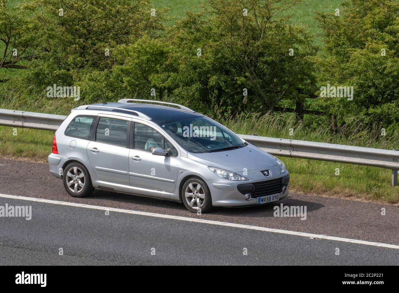 Peugeot 307 sw hi-res stock photography and images - Alamy