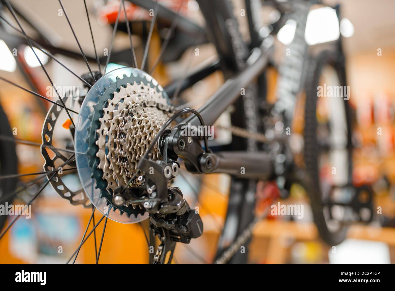 Mountain bike, rear wheel with gear shift system, sports shop, nobody,  focus on shifter. Summer active leisure, showcase with bicycles, cycle sale,  pr Stock Photo - Alamy