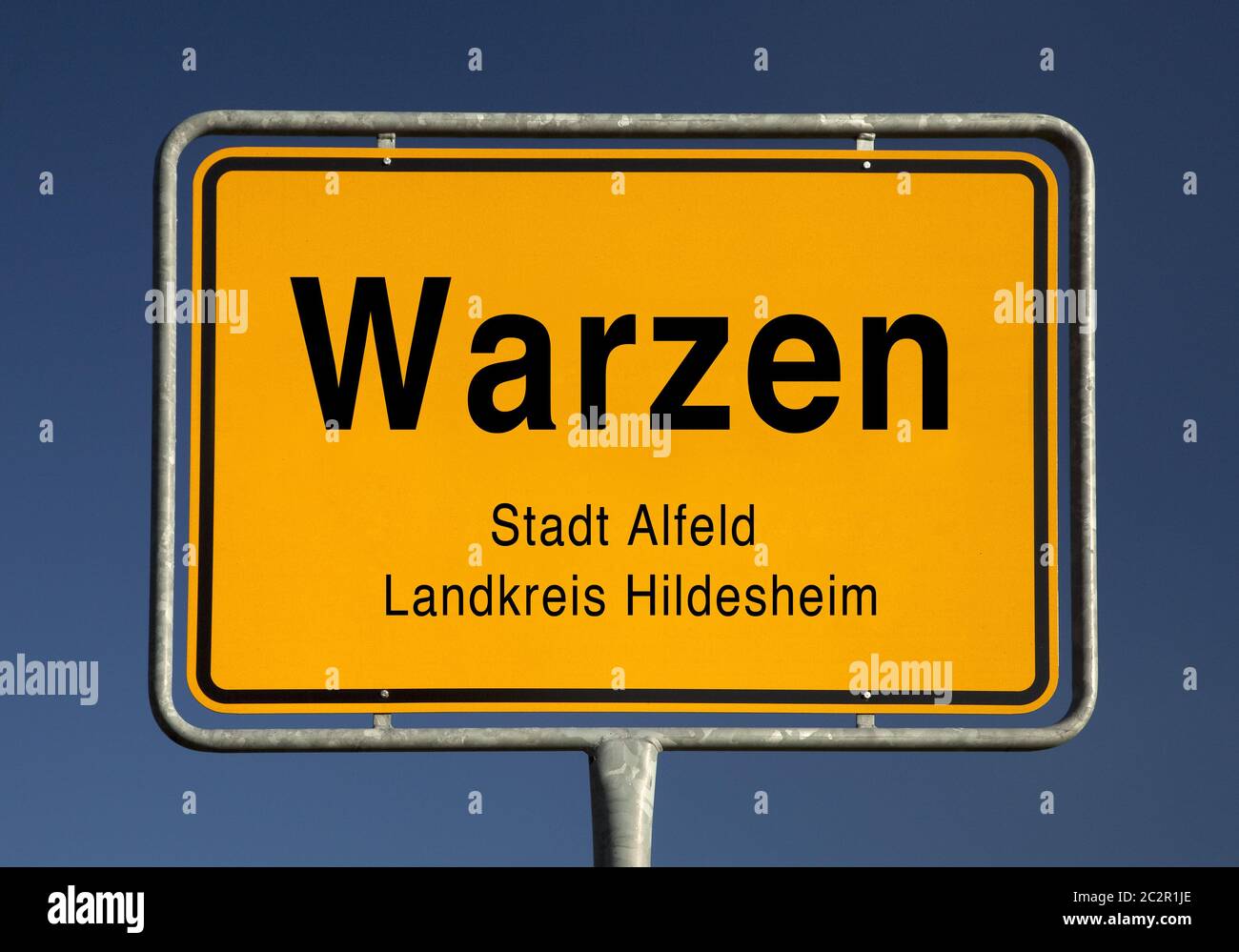 Warzen place name sign, district of the city of Alfeld (Leine), Lower Saxony, Germany, Europe Stock Photo