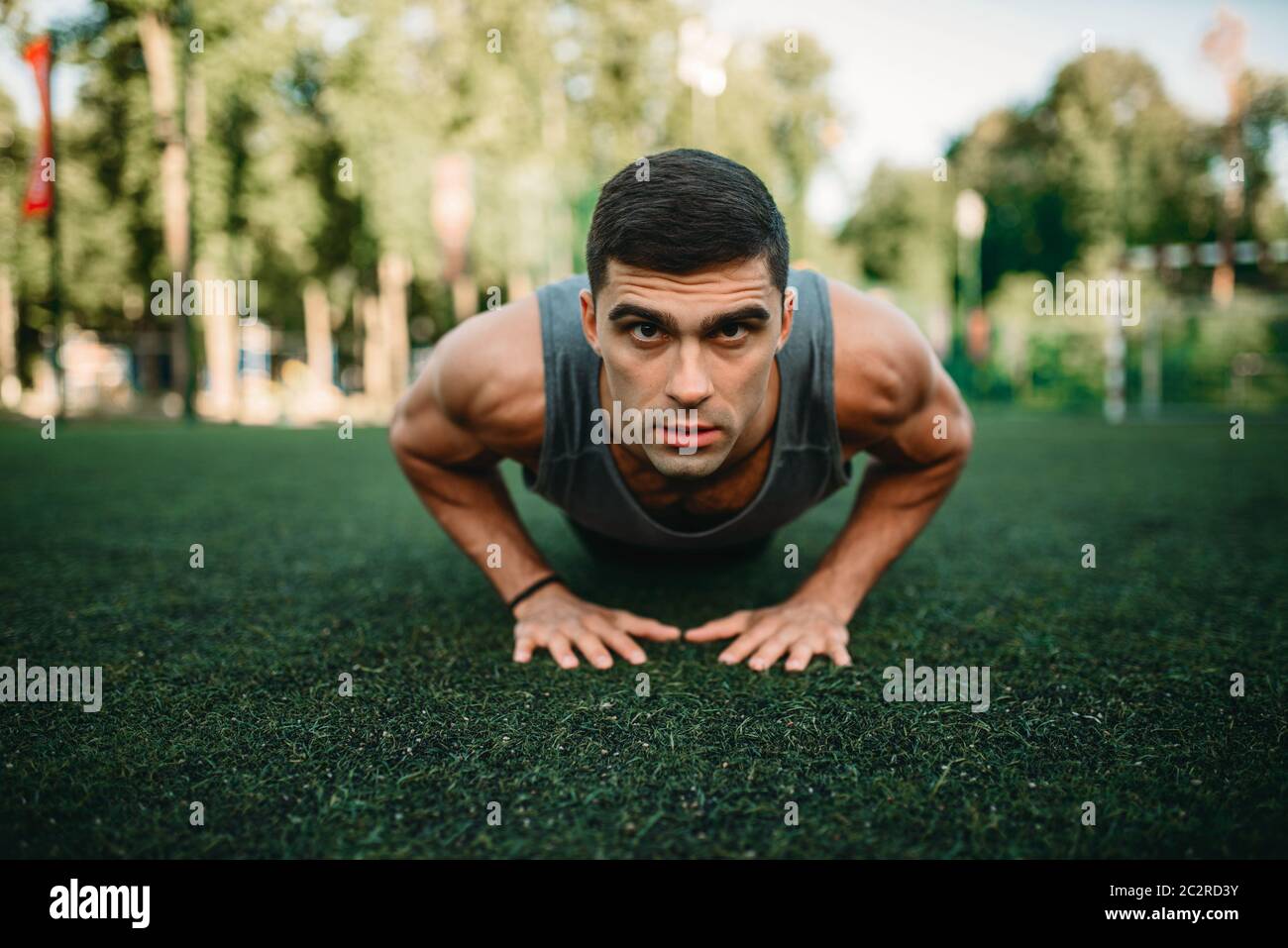 Doing push up exercise hi-res stock photography and images - Alamy
