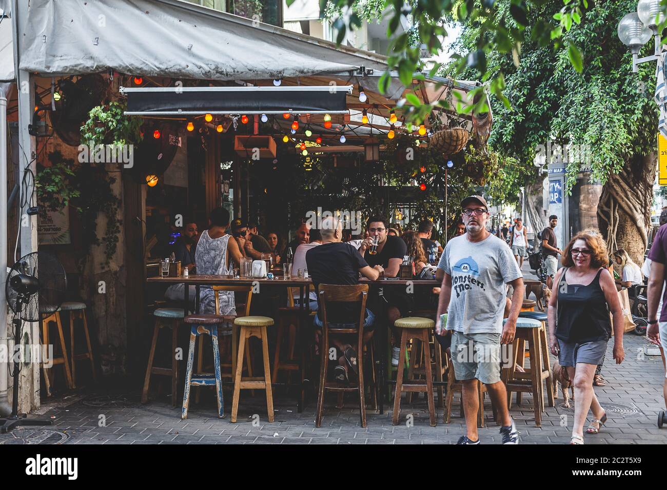 tel-aviv-israel-12-10-18-people-in-an-outdoor-dining-terrace-of-a
