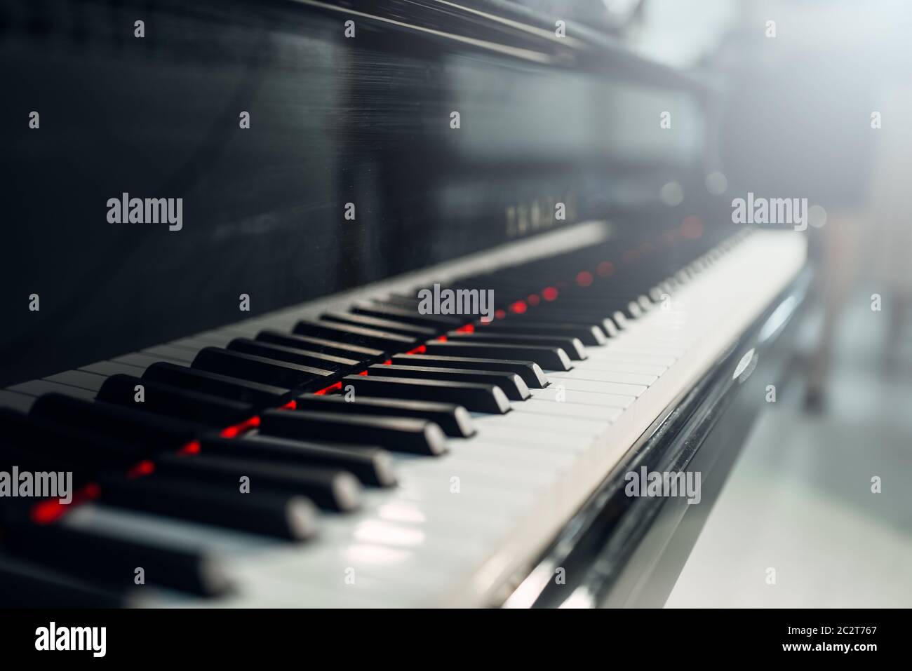 Grand piano keys closeup, nobody. Horizontal macro view of royale keaboard,  classical musical instrument Stock Photo - Alamy