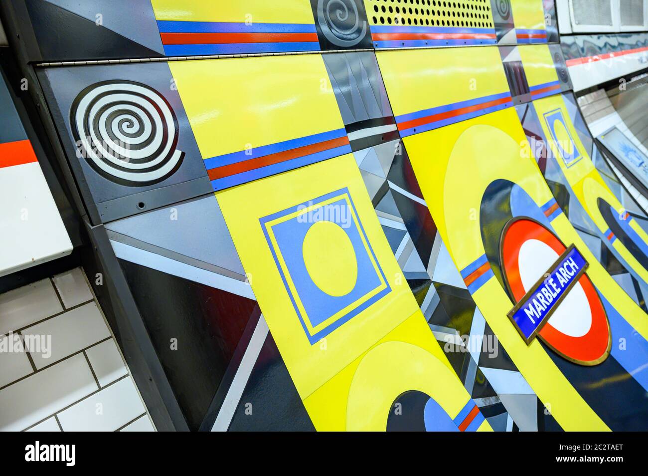 Marble Arch artwork by Annabel Grey, Marble Arch Underground Station