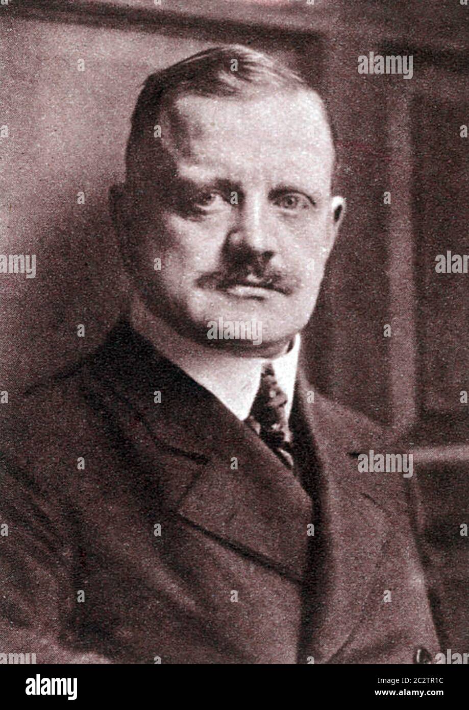 JEAN SIBELIUS (1865-1957) Finnish composer about 1918 Stock Photo