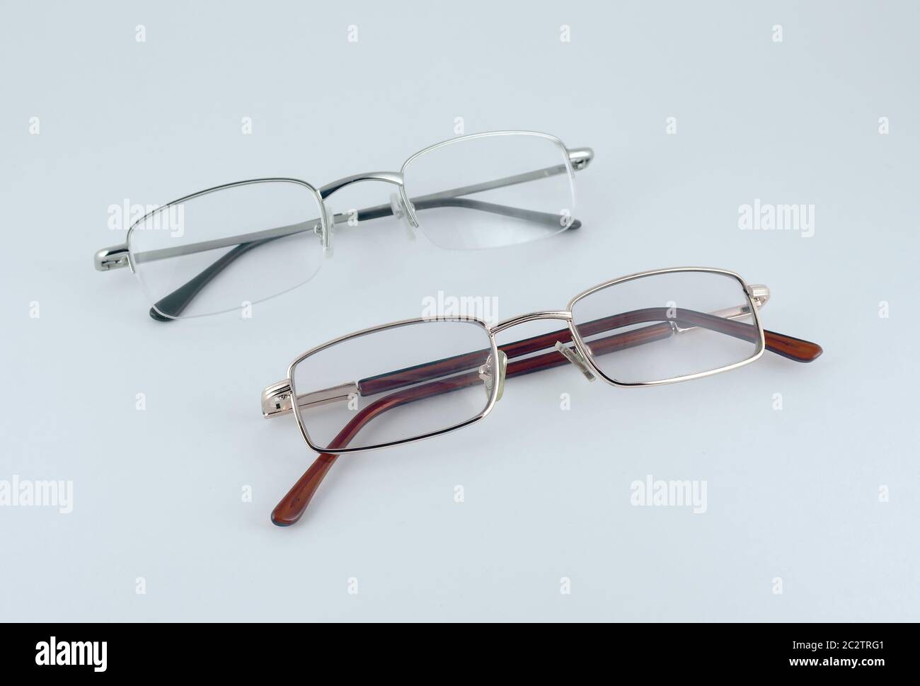 Two optical glasses over hi-res stock photography and images - Alamy