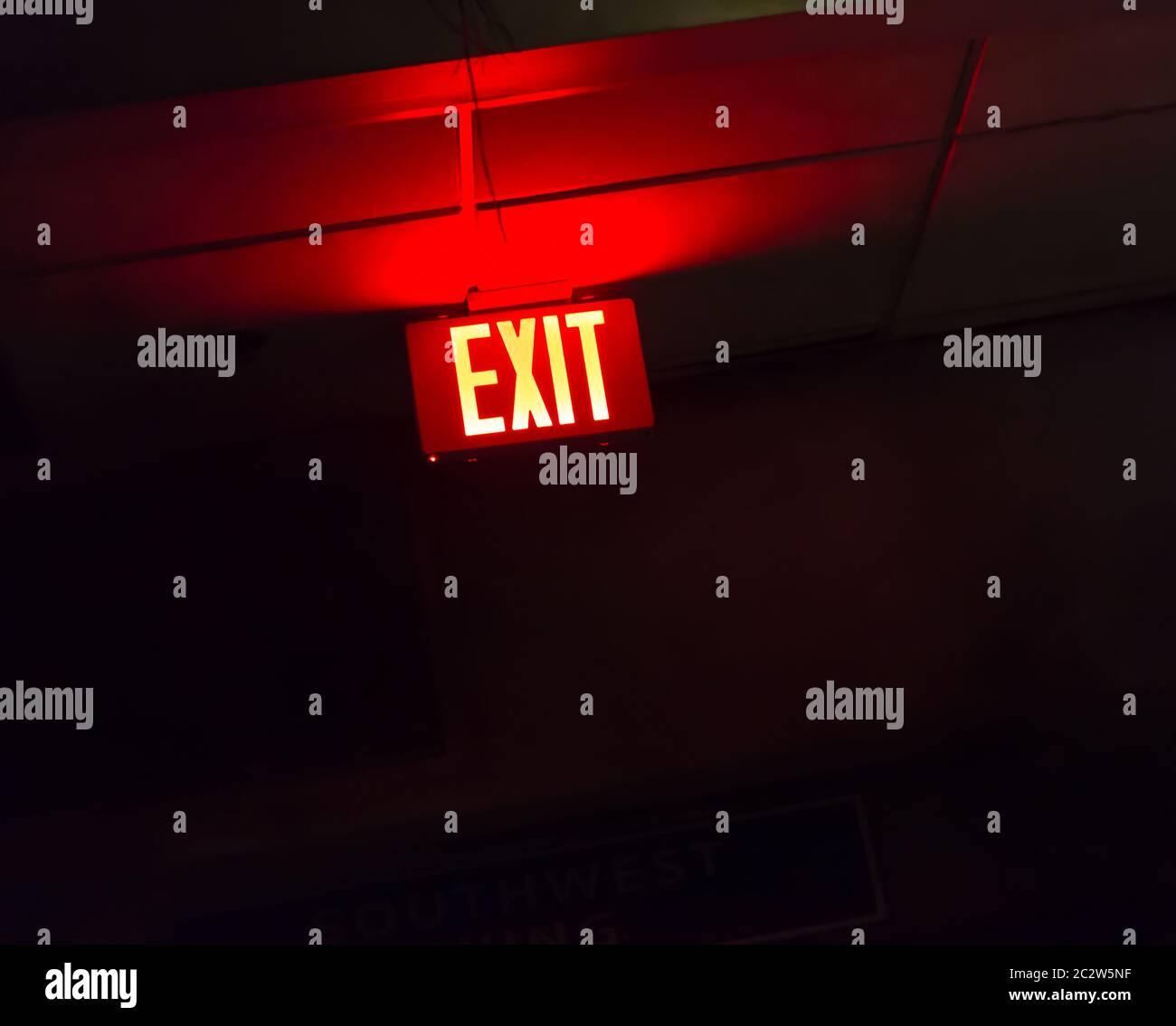 Emergency exit neon sign hires stock photography and images Alamy