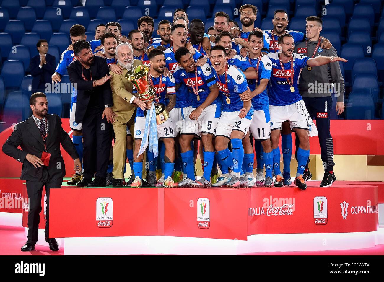Rome, Italy - 17 June, 2020: Players of SSC Napoli celebrate with the trophy during the awards ceremony at end of the Coppa Italia final football match between SSC Napoli and Juventus FC. SSC Napoli won 4-2 over Juventus FC after penalty kicks, regular time ended 0-0. Credit: Nicolò Campo/Alamy Live News Stock Photo