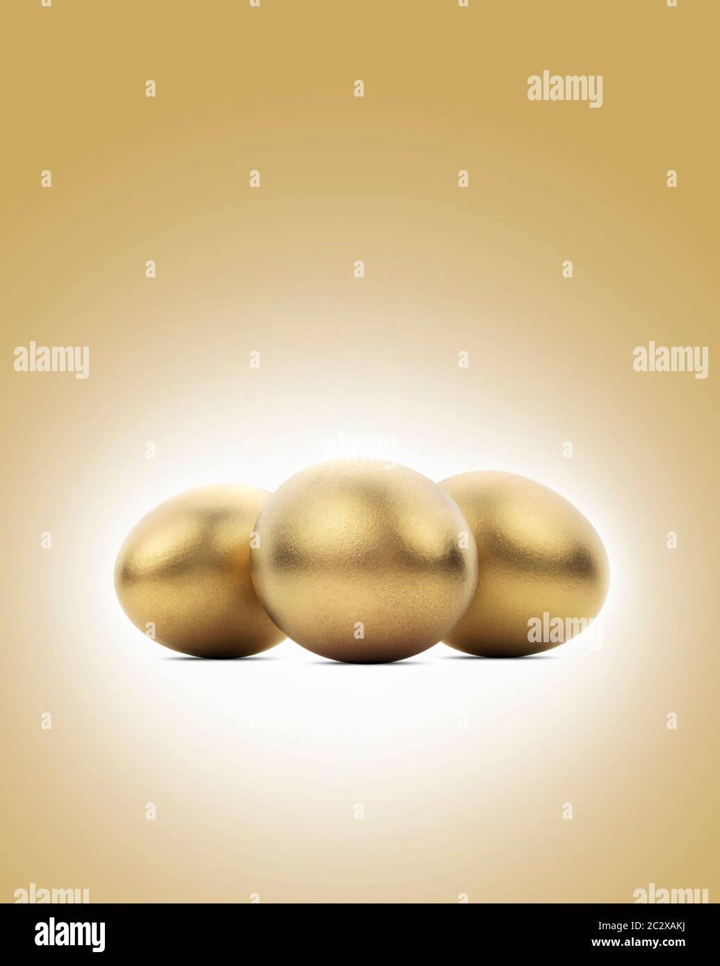 Gold eggs hi-res stock photography and images - Alamy