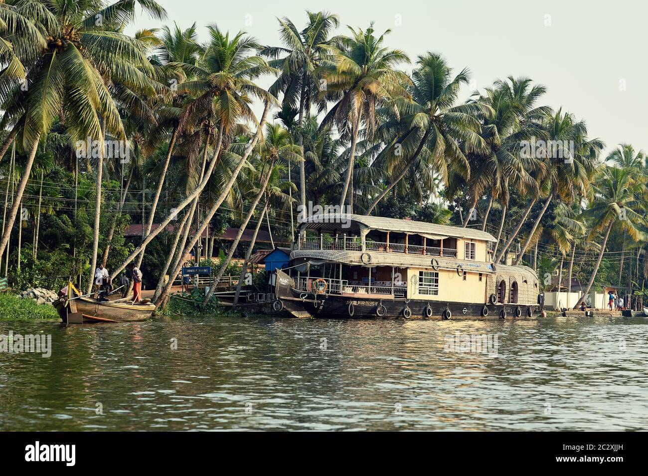 Alleppey Backwaters Kerala. Boat trip Stock Photo - Alamy