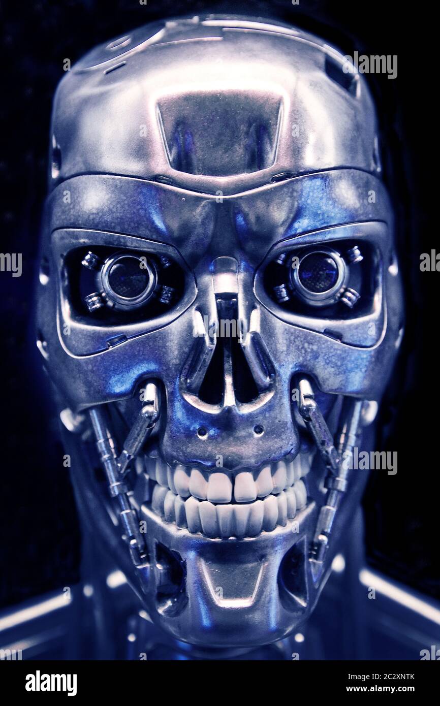 Terminator robot hi-res stock photography and images - Alamy