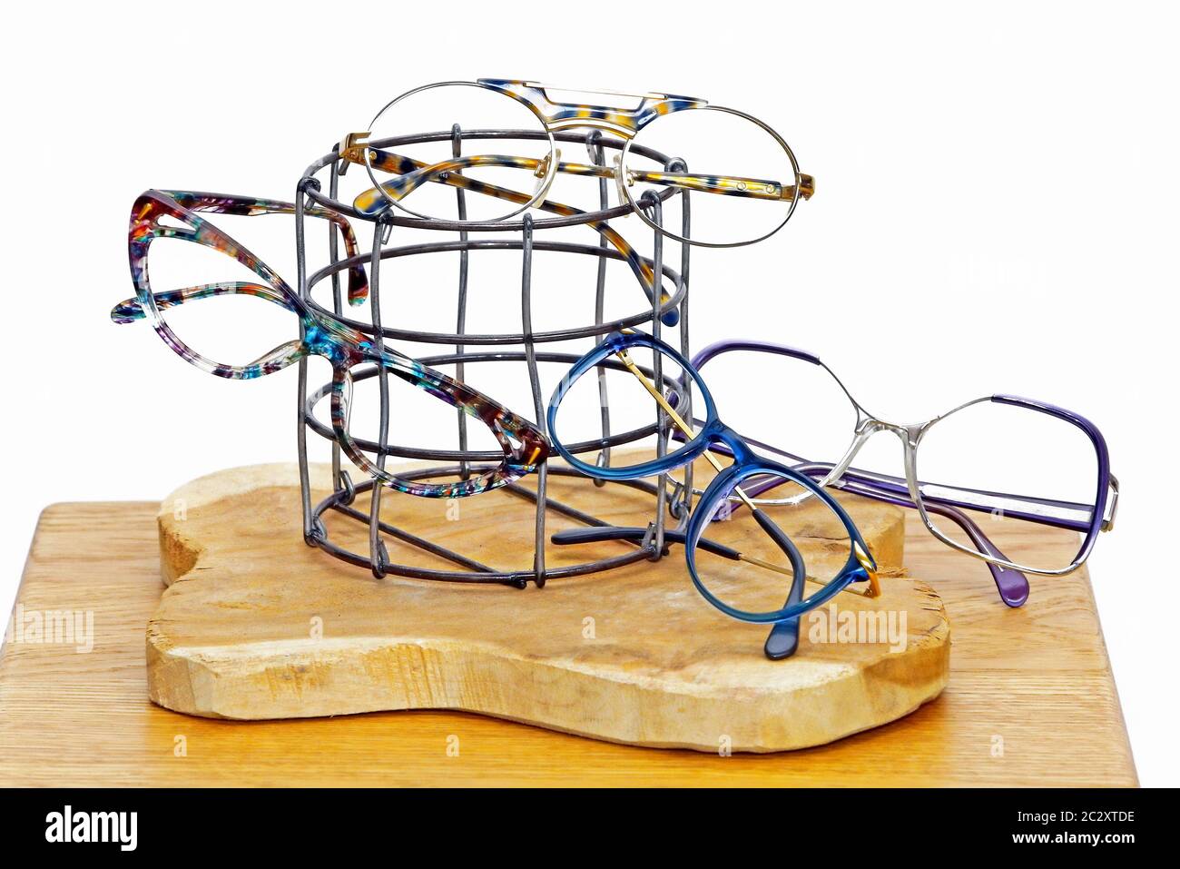 Retro glasses frames hi-res stock photography and images - Alamy