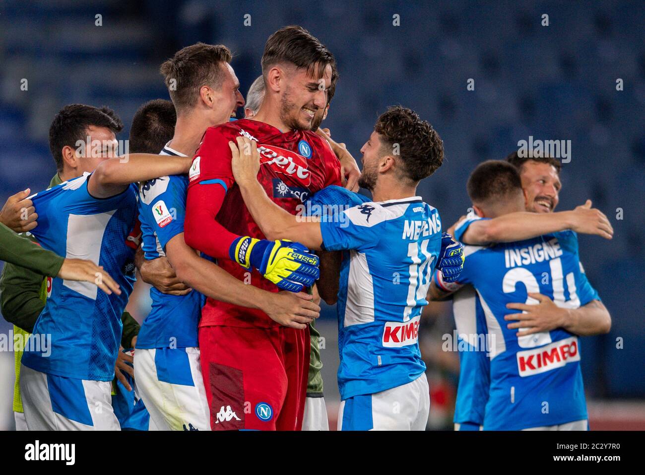 Alex Meret (Napoli) Dries Mertens (Napoli) Arkadiusz Milik (Napoli) during  the Italian 'Italy Cup Final' match between Napoli 4-2 Juventus at Olinpic  Stadium on June 17, 2020 in Rome, Italy. Credit: Maurizio