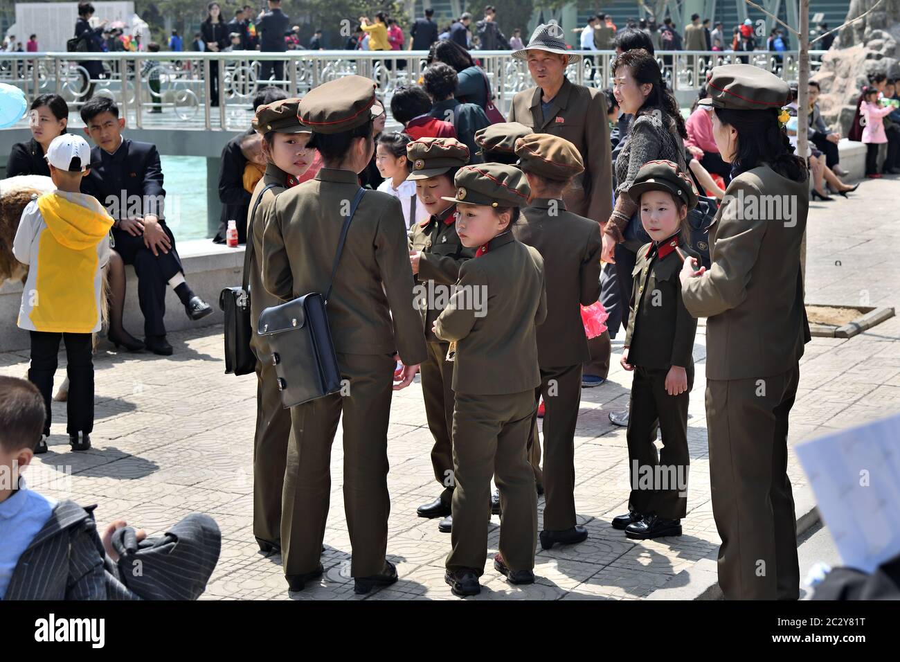 North korean army woman hi-res stock photography and images - Alamy