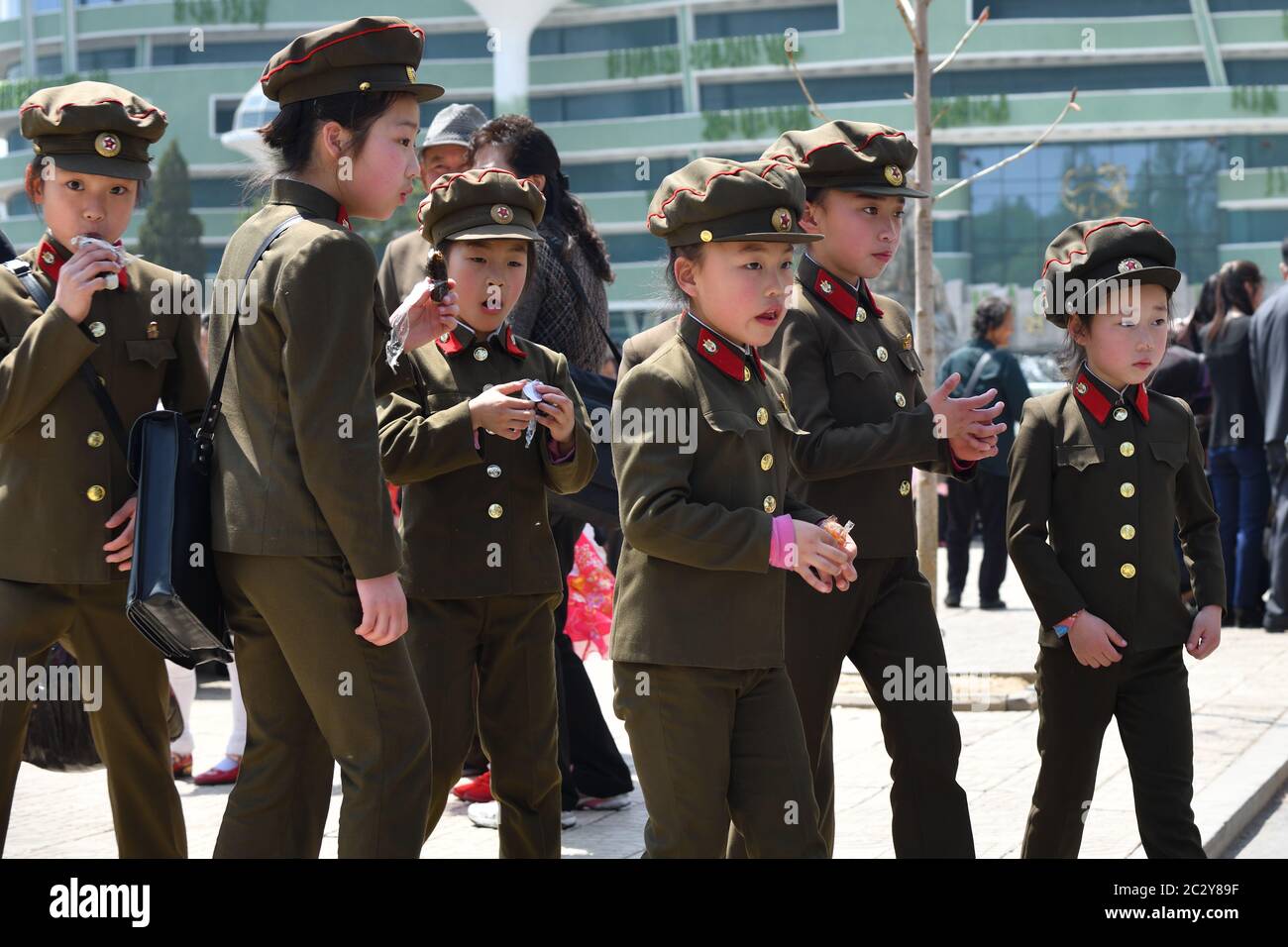 Pyongyang North Korea May 1 19 Groupof The Young Girls Dressed In Uniform Of The Korean People Army On The Pyongyang Street Stock Photo Alamy Pyongyang North Korea May 1 19 Groupof The Young Girls Dressed In Uniform Of The Korean People Army On The Pyongyang Street Stock Photo Alamy