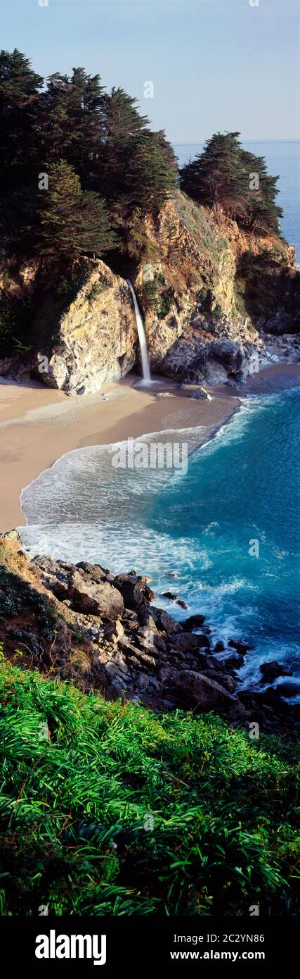 Sandy coastal beach of Julia Pfeiffer Burns State Park, California, USA Stock Photo