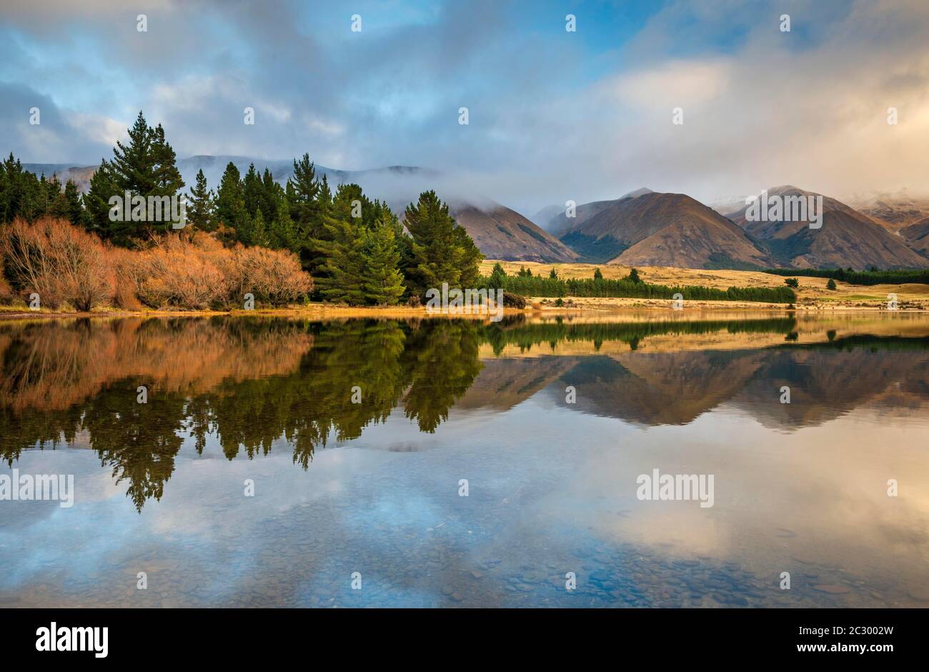 Lake ohau hi-res stock photography and images - Alamy