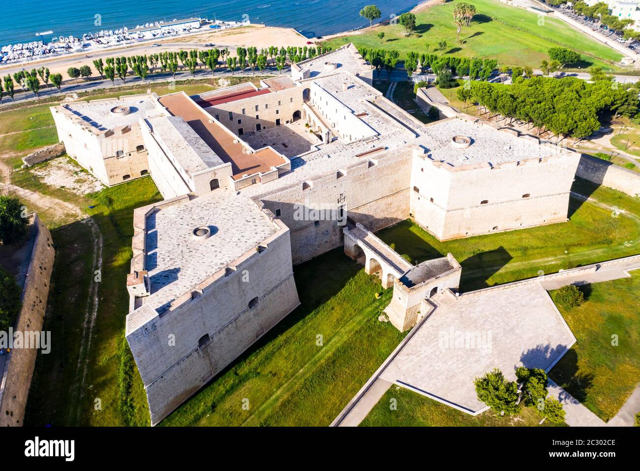 Aerial view of Castello Svevo, Trani region, Barletta,, Puglia, Italy Stock  Photo - Alamy