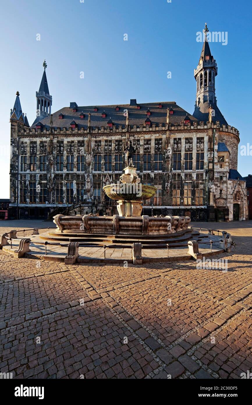 Karlsbrunnen in front of the city hall, Old Town, Aachen, North Rhine-Westphalia, Germany Stock Photo