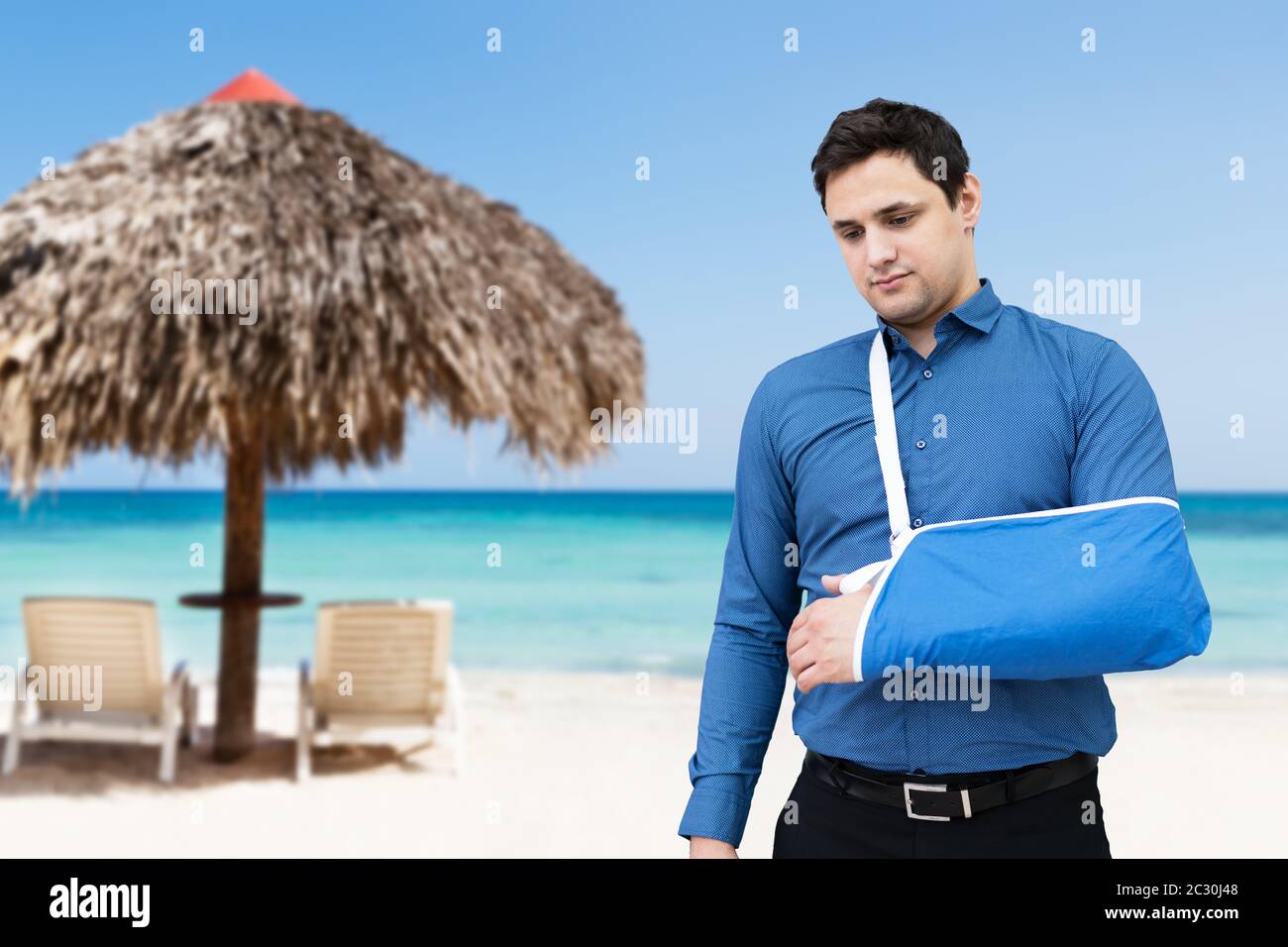 Broken arm rest hires stock photography and images Alamy