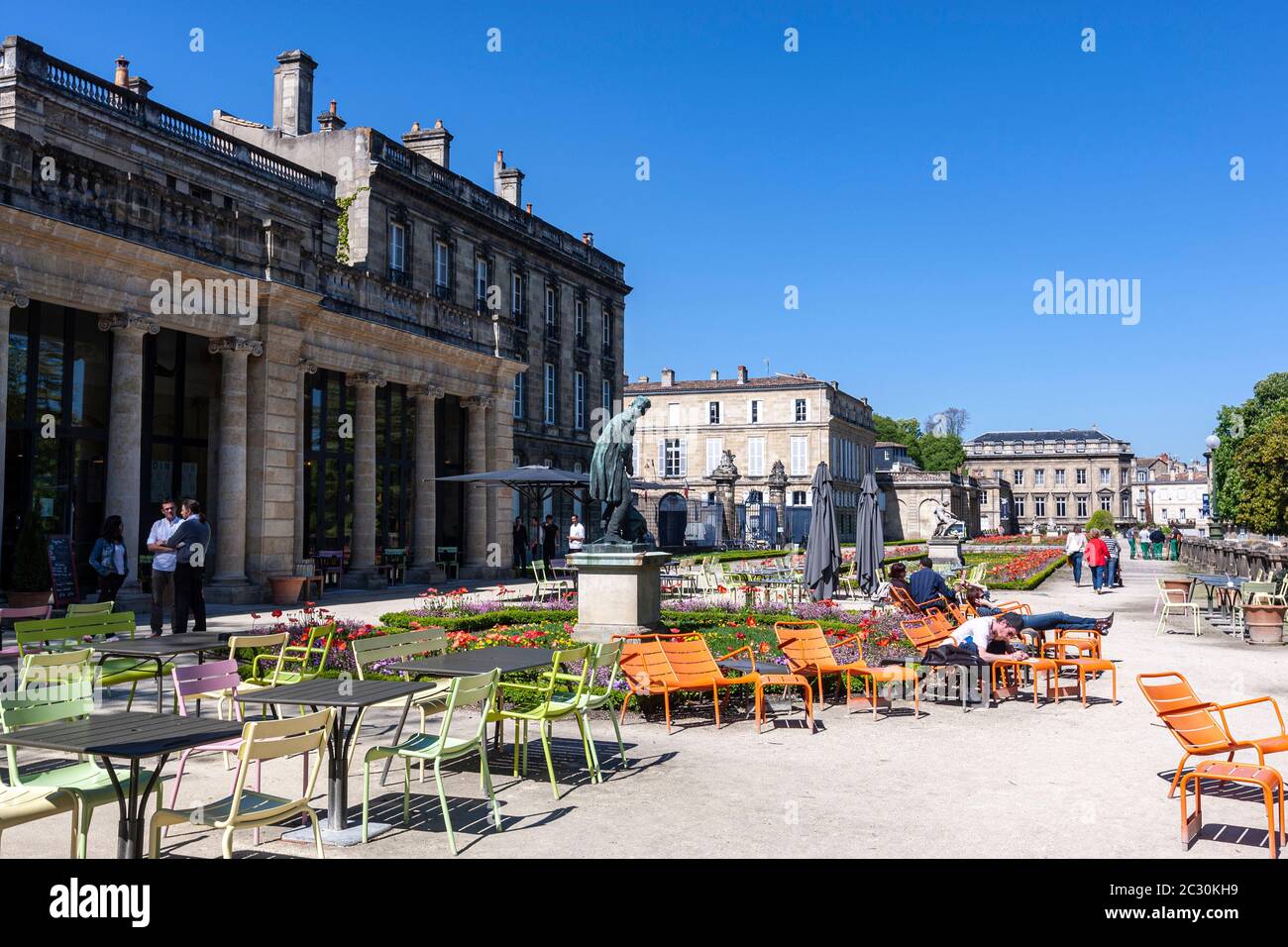 Statue de Carle du Jardin public Botanical Garden, Bordeaux
