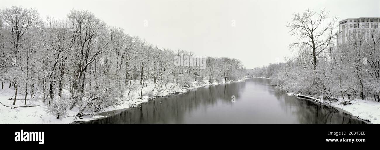 Scenic winter landscape of Des Plaines River, Wheeling, Illinois, USA Stock Photo