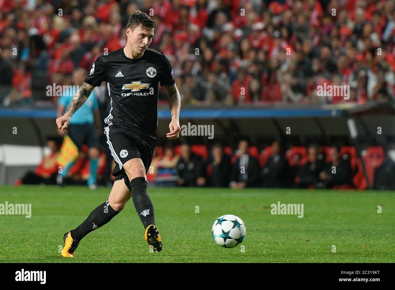 Victor Lindelof of Manchester United seen in action during the UEFA Champions League Group A stage match between Benfica and Manchester United at Estadio da Luz in Lisbon.(Final score: Benfica 0:1 Man United) Stock Photo