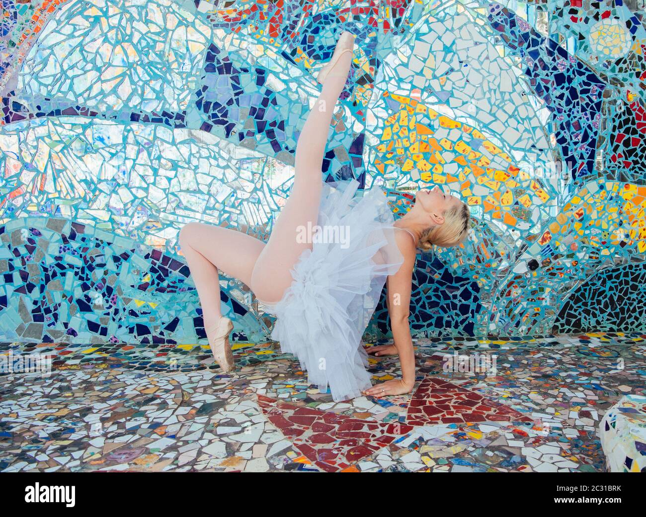 Ballet dancer, Mosaic Tile House, Venice, California, USA Stock Photo