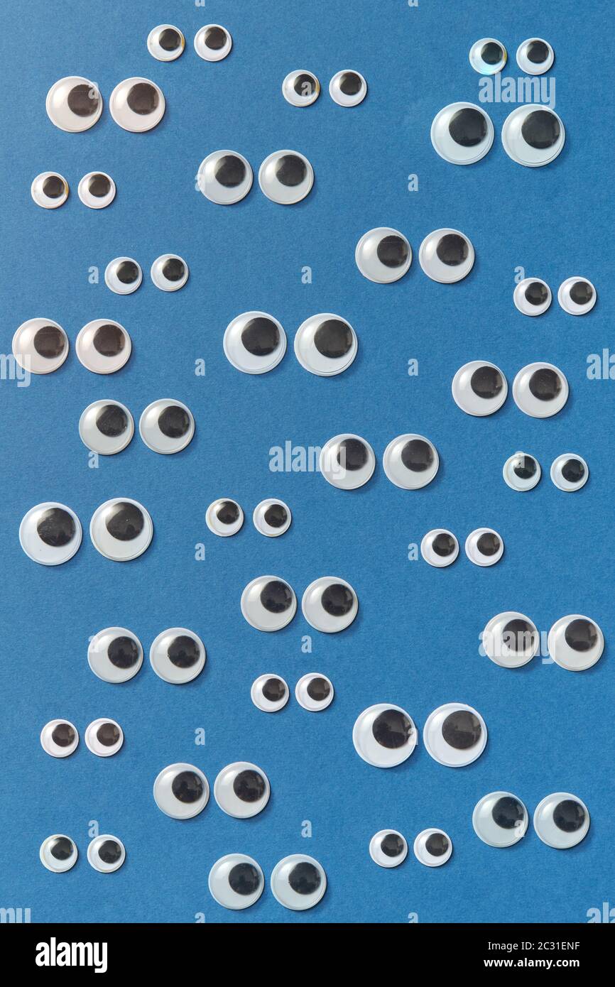 Different sizes of plastic googly eyes Stock Photo Alamy