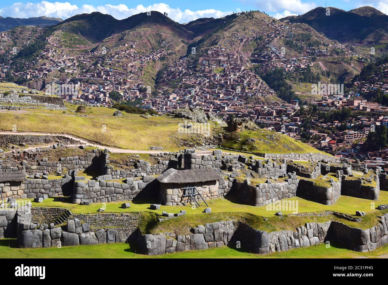 sacsayhuaman-hills-hi-res-stock-photography-and-images-alamy