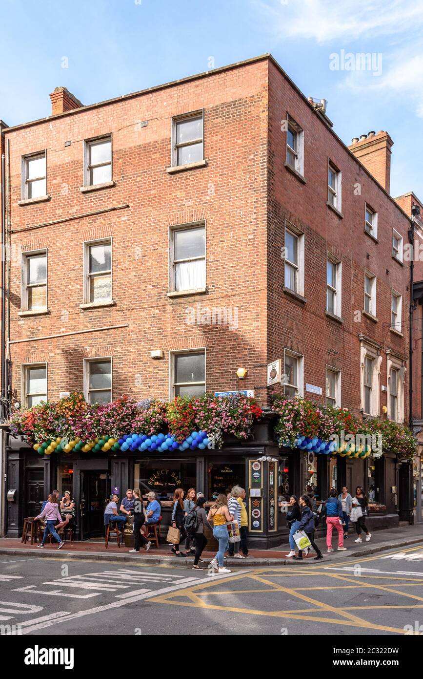 The old stand pub dublin hires stock photography and images Alamy