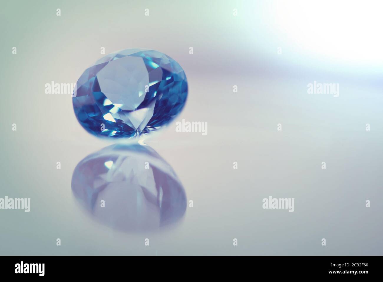 Gem industry and production hi-res stock photography and images - Alamy